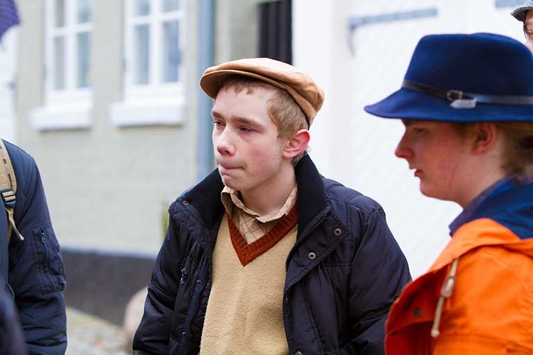 Briefing før optagelse Filmskuespillere bliver briefet før optagelse