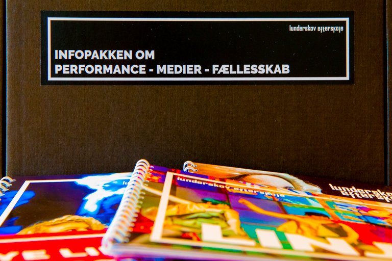 Bestil vores informationspakke her på siden Bestil Infopakken til Lunderskov efterskole her