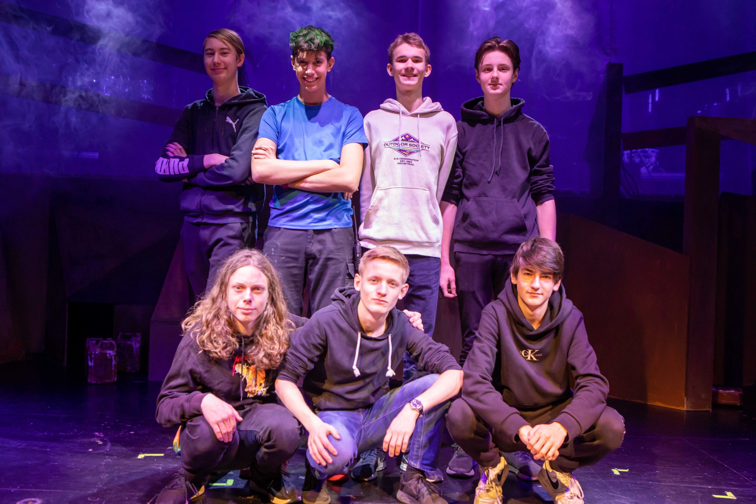 STAGE står sammen som et hold STAGE står sammen som et hold