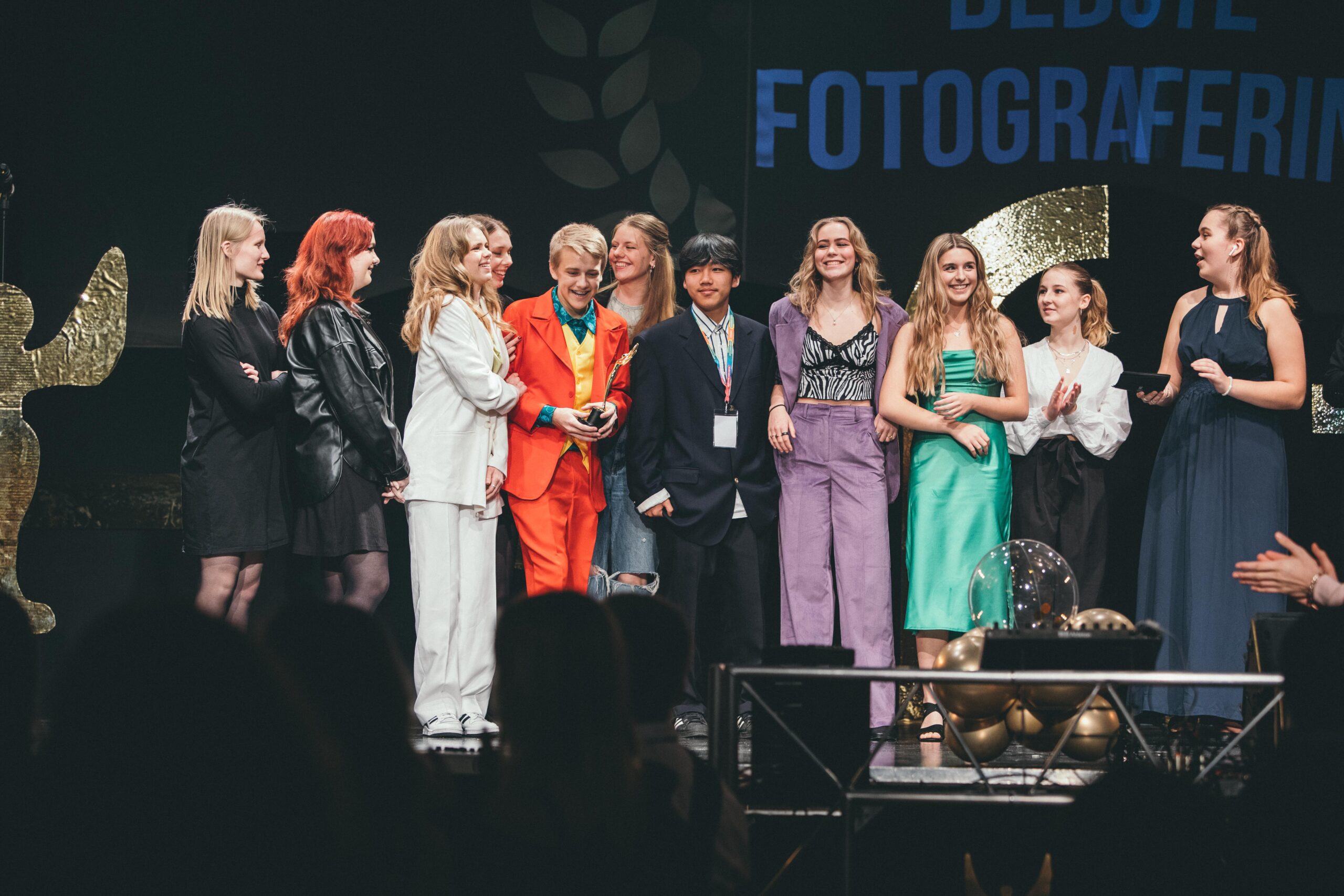 Dolly Udsigt fra baren til scenen ved Dolly Awards
