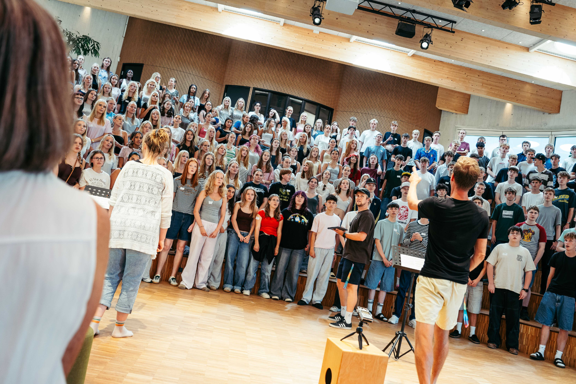 Set hørt forstået (2) DJ elever på efterskole mixer lydsspor